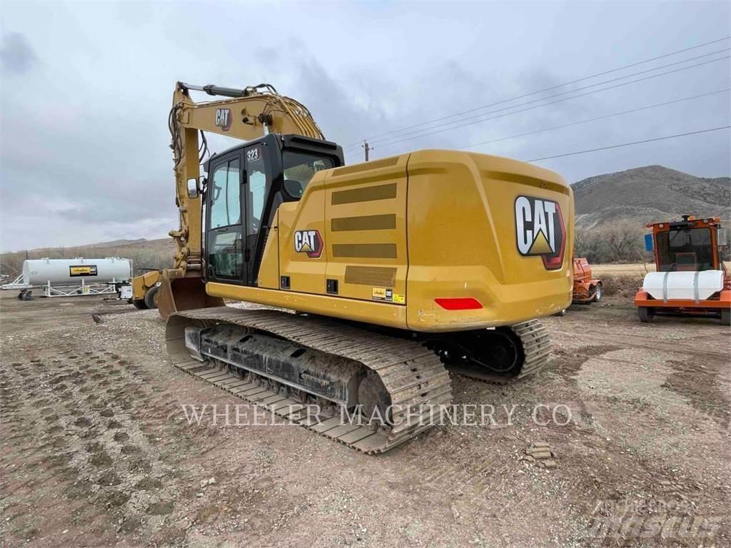CAT 323 CF Pelle sur chenilles