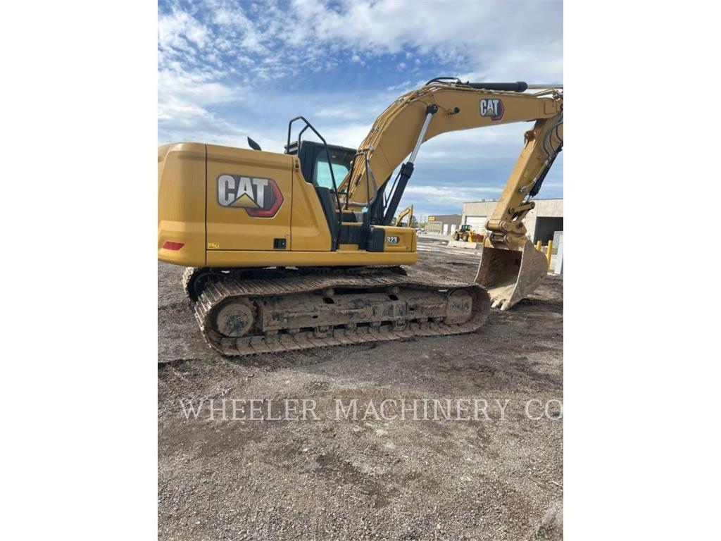 CAT 323 CF Pelle sur chenilles