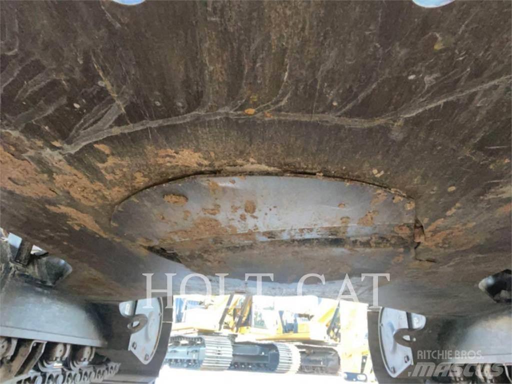 CAT 323 TC Pelle sur chenilles