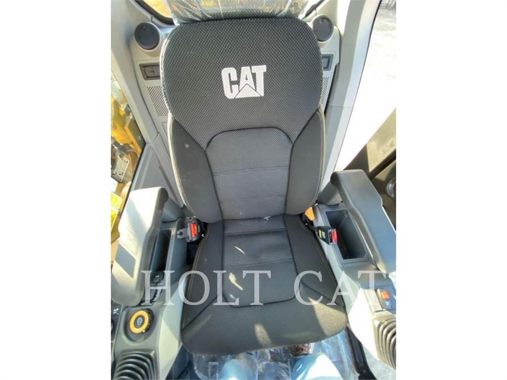 CAT 323 TC Pelle sur chenilles