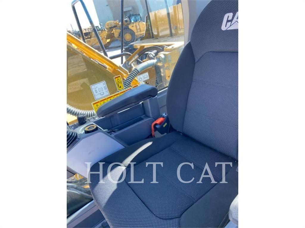 CAT 323 TC Pelle sur chenilles
