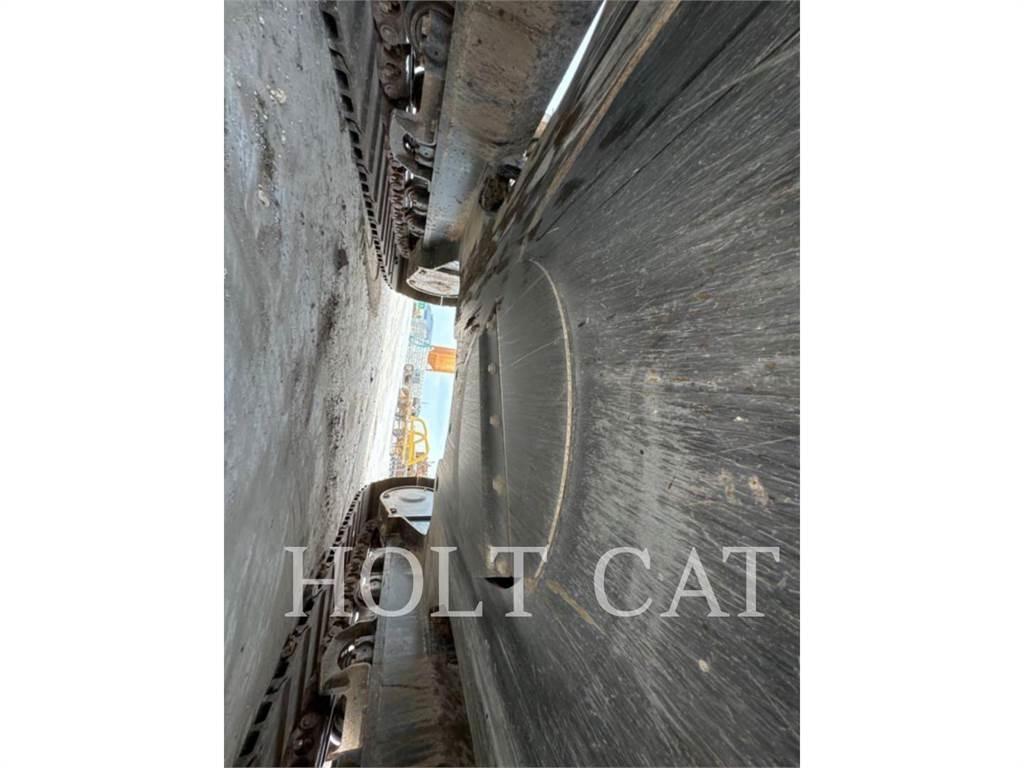 CAT 323 TC Pelle sur chenilles