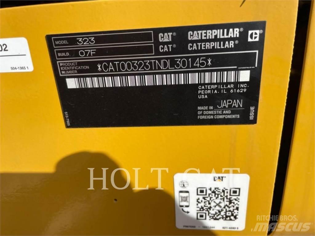 CAT 323 TC Pelle sur chenilles