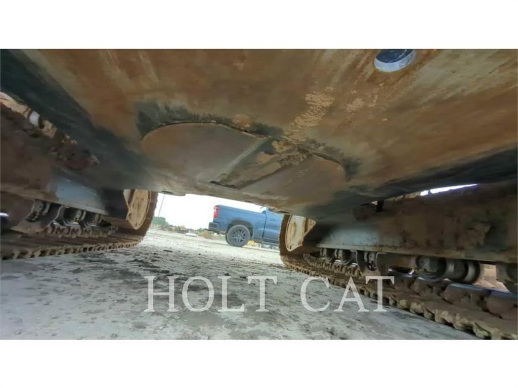 CAT 323 TC Pelle sur chenilles