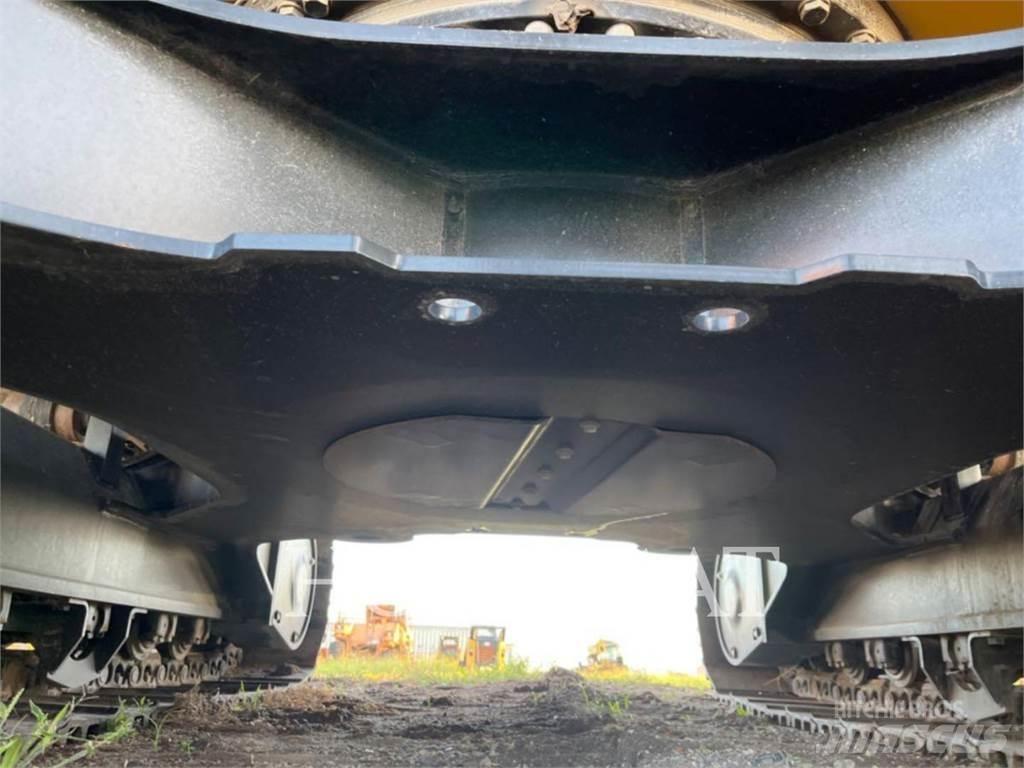 CAT 323 TC Pelle sur chenilles