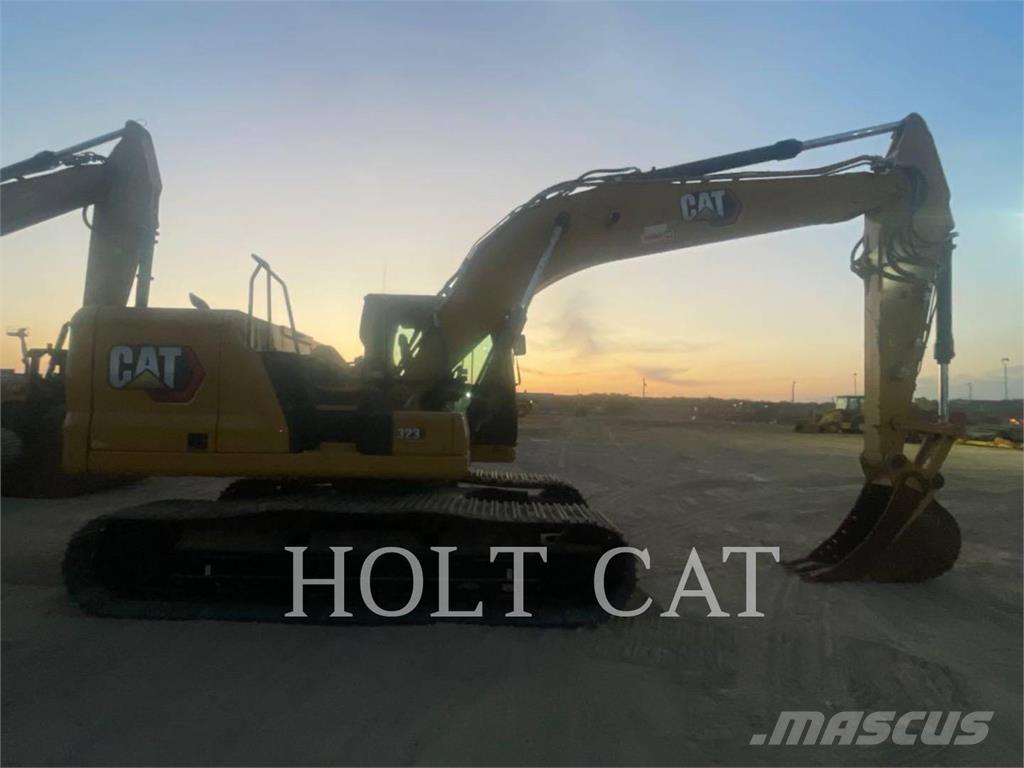 CAT 323 TC Pelle sur chenilles