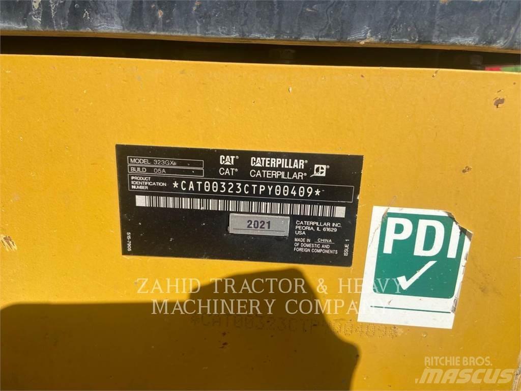 CAT 32305GX Pelle sur chenilles
