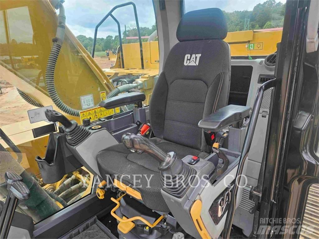 CAT 32307 Pelle sur chenilles