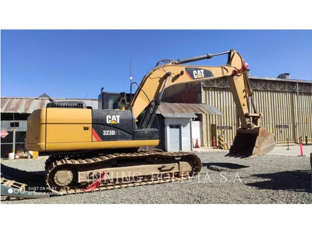 CAT 323D2L Pelle sur chenilles