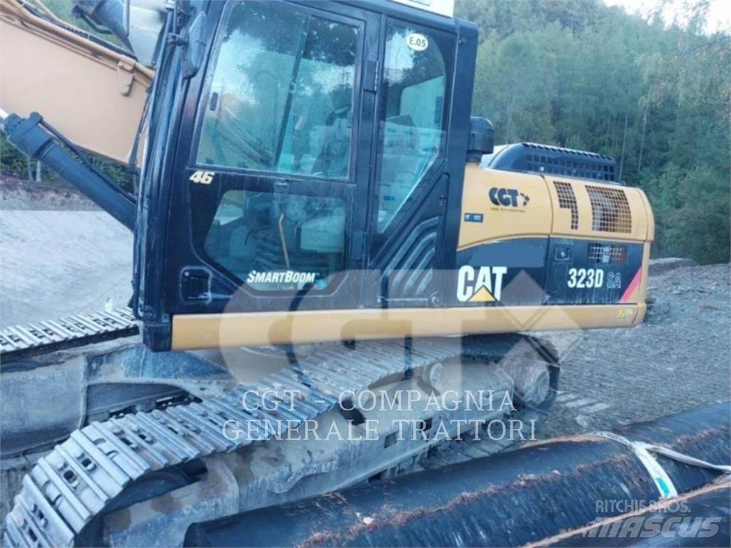 CAT 323DSA Pelle sur chenilles