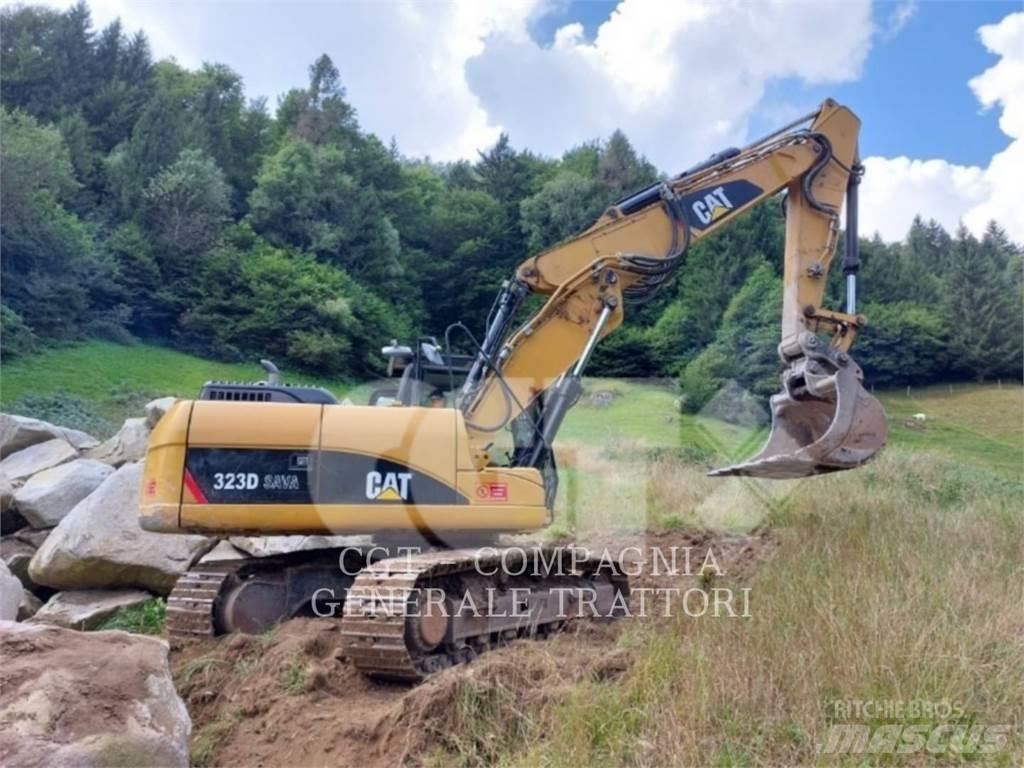 CAT 323DSA Pelle sur chenilles