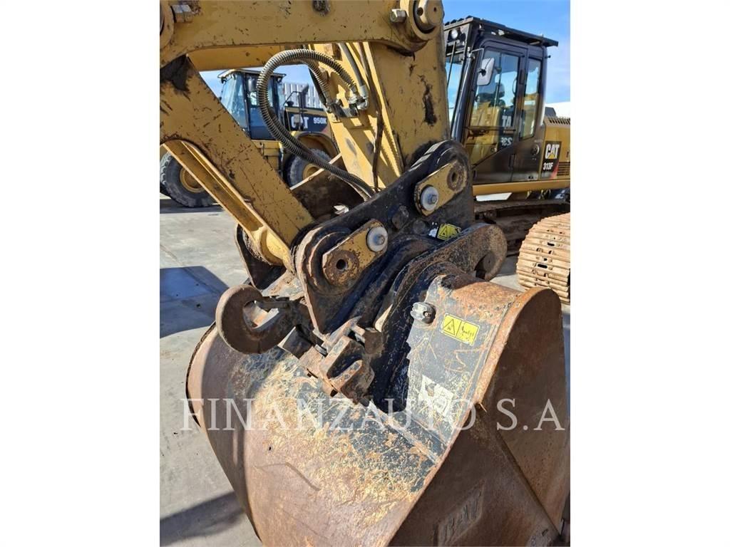CAT 323F Pelle sur chenilles