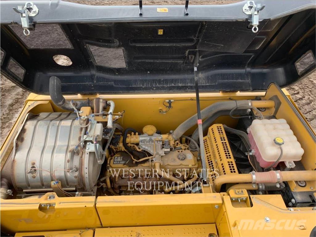 CAT 323F Pelle sur chenilles