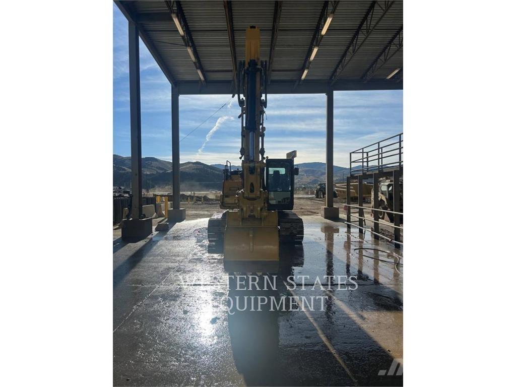 CAT 323F Pelle sur chenilles