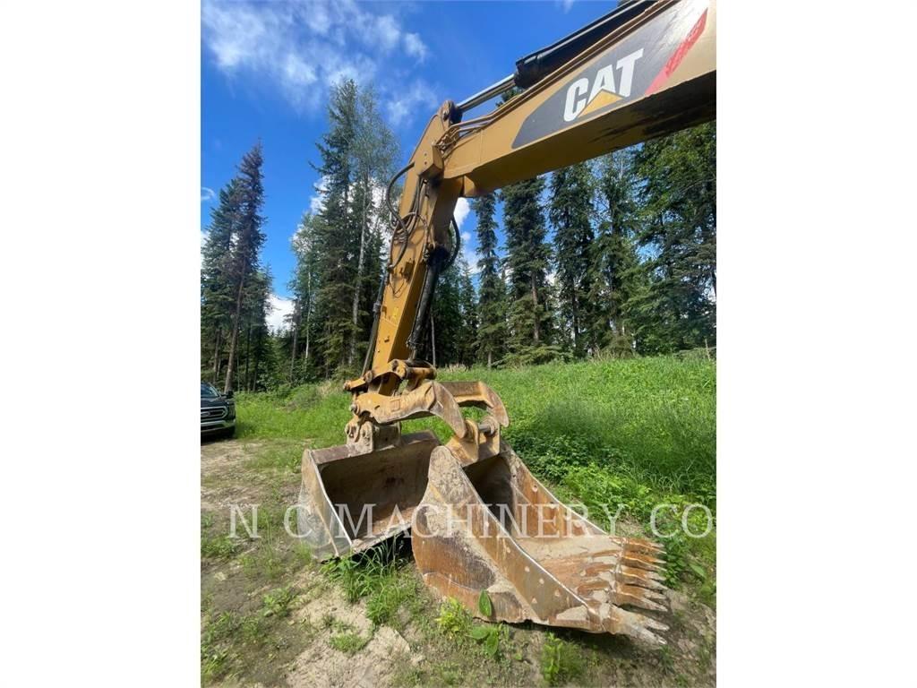 CAT 323F L Pelle sur chenilles