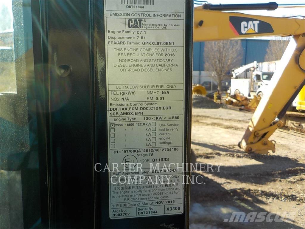 CAT 323FL Pelle sur chenilles