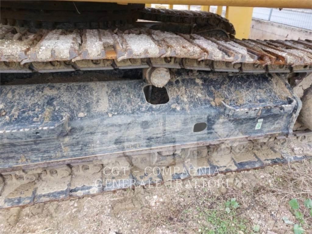 CAT 323LN Pelle sur chenilles