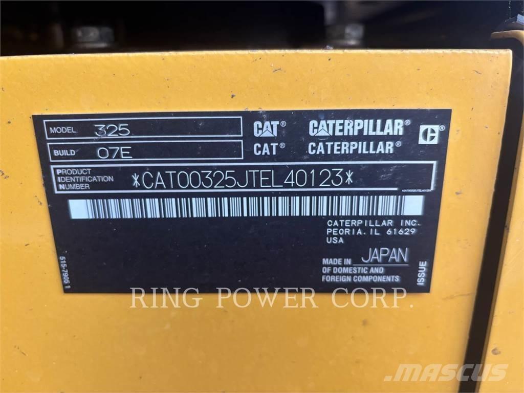 CAT 325 Pelle sur chenilles