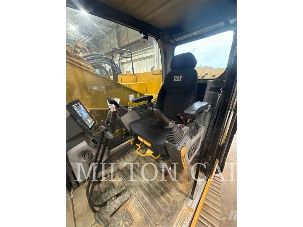 CAT 325 Pelle sur chenilles