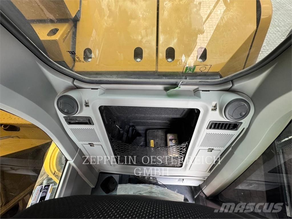 CAT 325-07 Pelle sur chenilles