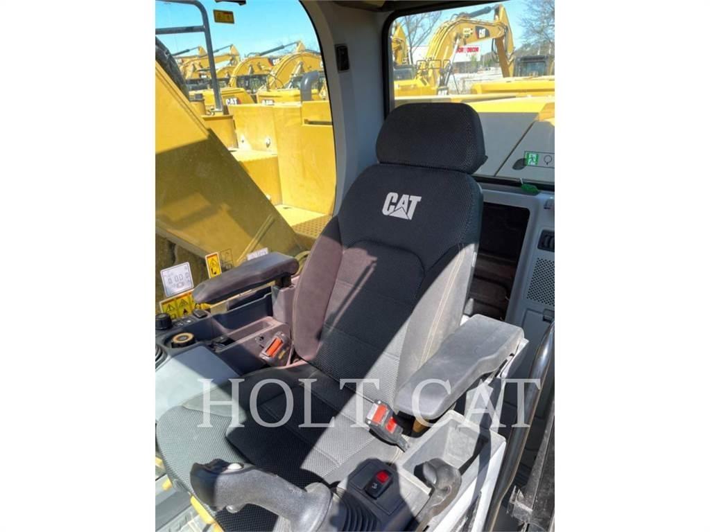 CAT 325 TC Pelle sur chenilles