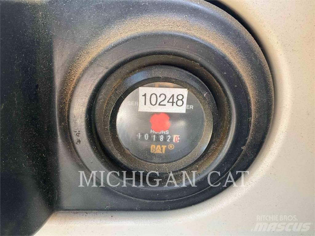 CAT 325CL Pelle sur chenilles
