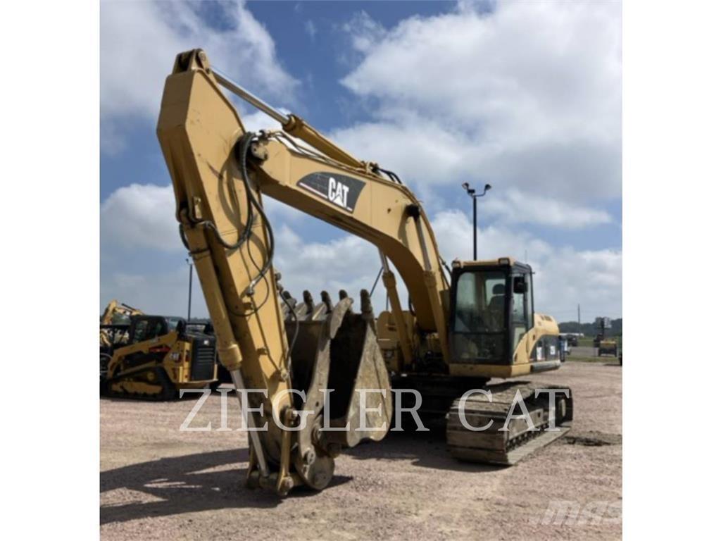 CAT 325D Pelle sur chenilles
