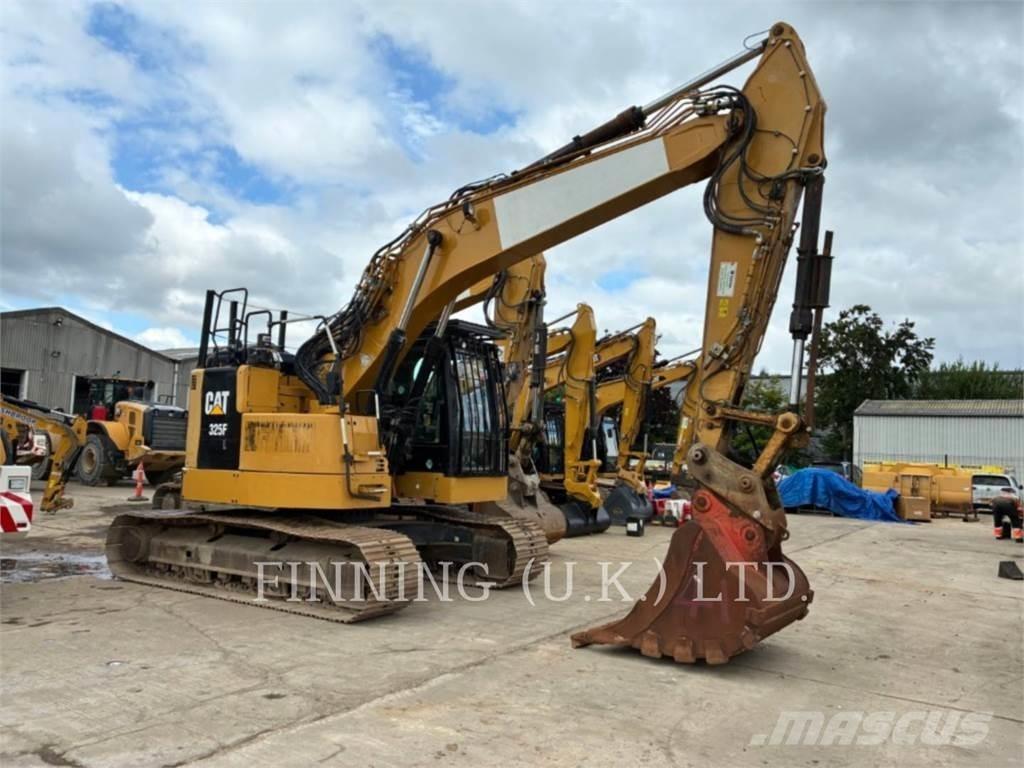 CAT 325FL Pelle sur chenilles