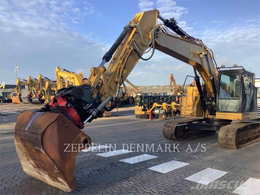 CAT 325FLCR Pelle sur chenilles