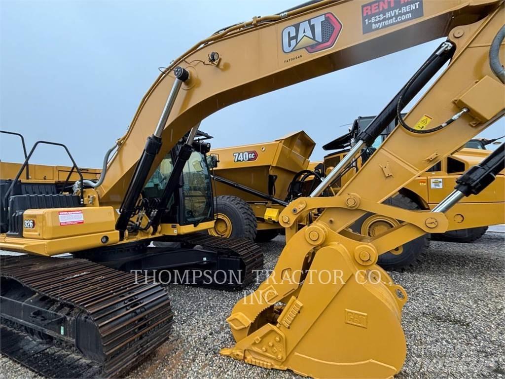 CAT 326 Pelle sur chenilles