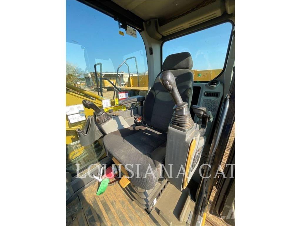 CAT 326 LR Pelle sur chenilles