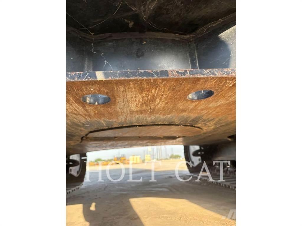CAT 326 TC Pelle sur chenilles