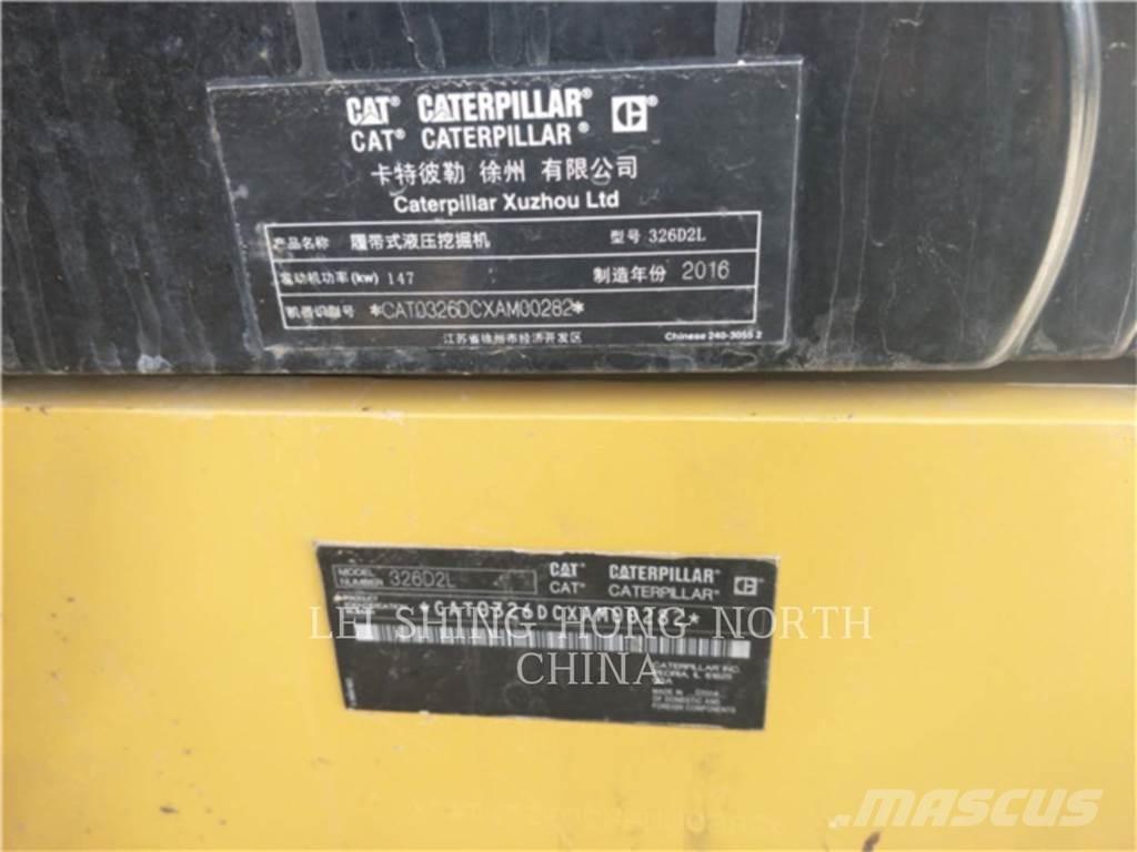 CAT 326D2L Pelle sur chenilles
