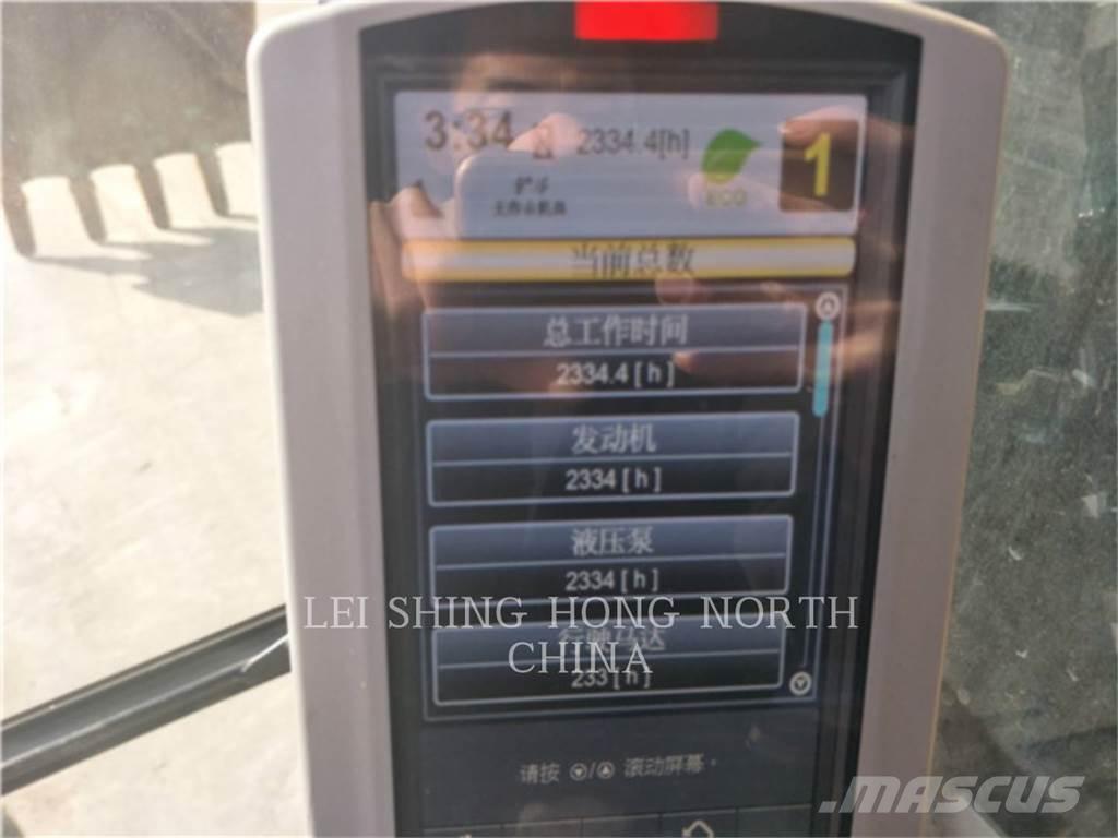 CAT 326D2L Pelle sur chenilles