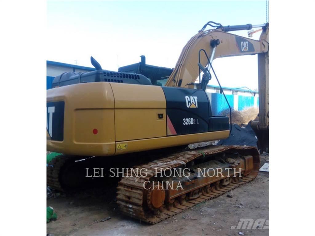 CAT 326D2L Pelle sur chenilles