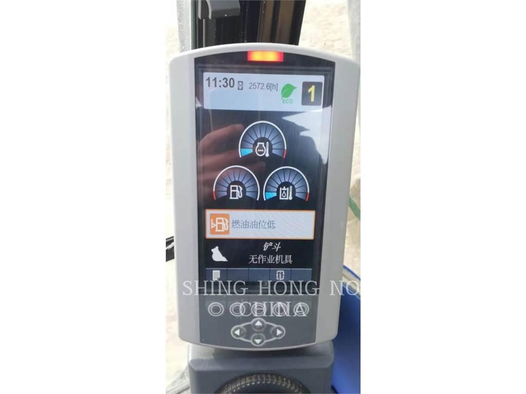 CAT 326D2L Pelle sur chenilles