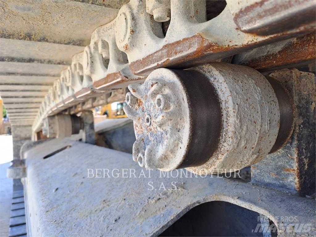 CAT 326F Pelle sur chenilles