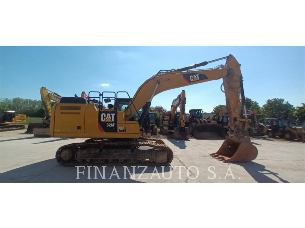 CAT 326F Pelle sur chenilles