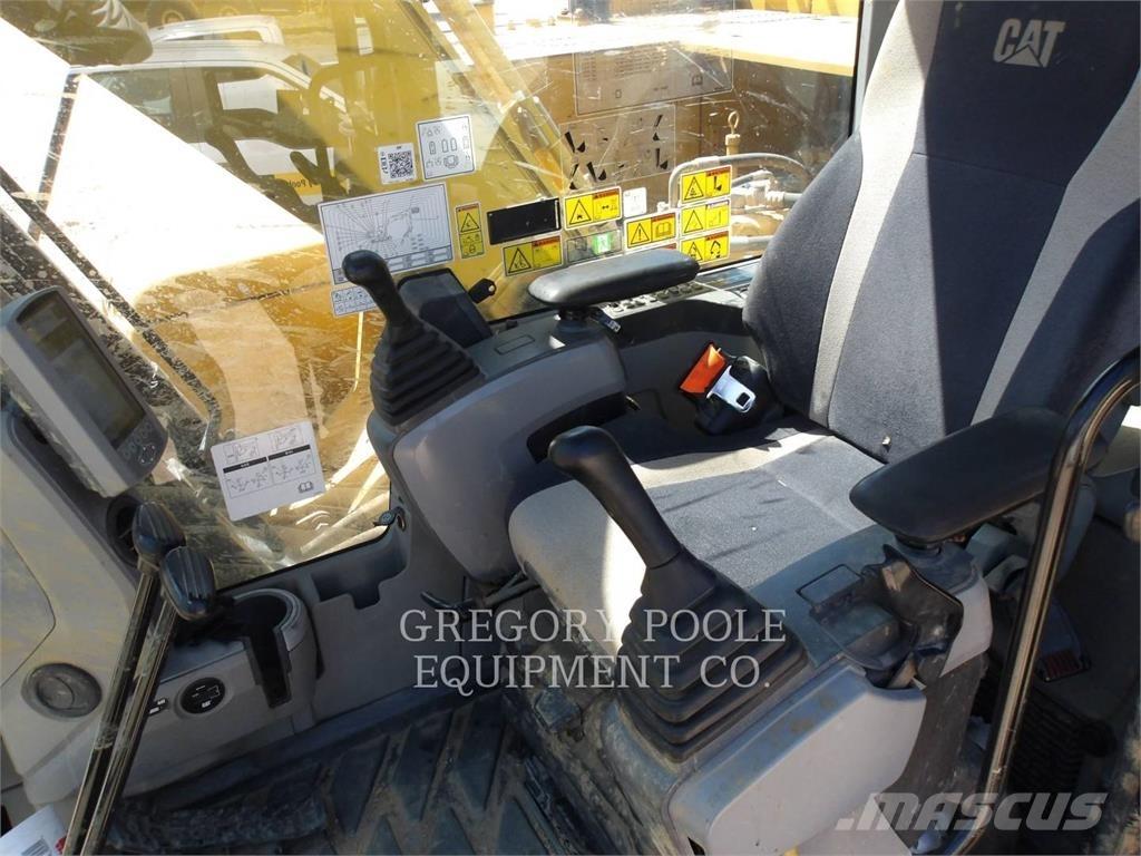 CAT 326FL Pelle sur chenilles
