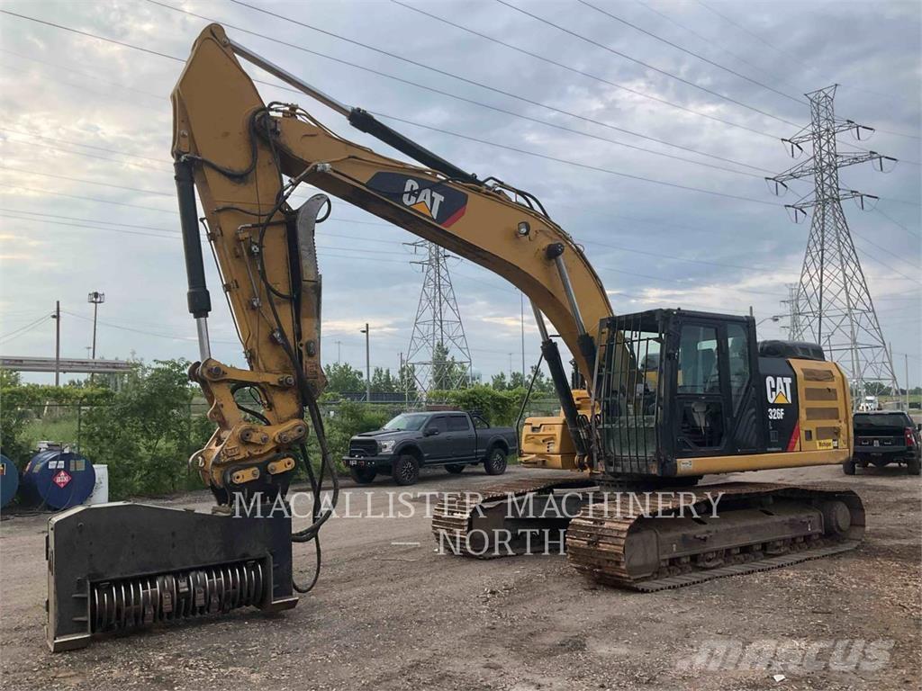 CAT 326FL PTQ Pelle sur chenilles