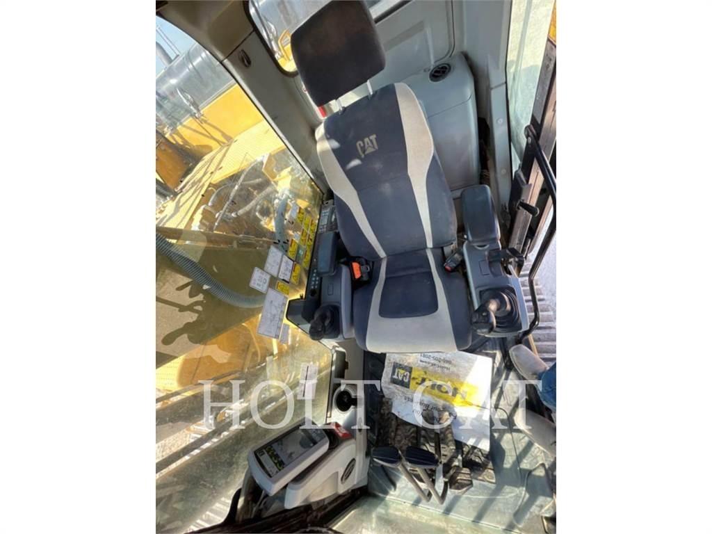 CAT 326FL TC Pelle sur chenilles