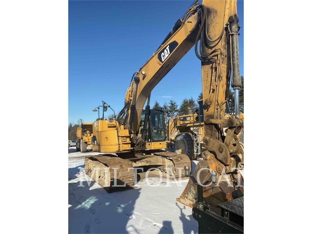 CAT 328D L CR Pelle sur chenilles