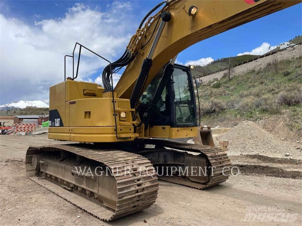 CAT 328D LCR Pelle sur chenilles