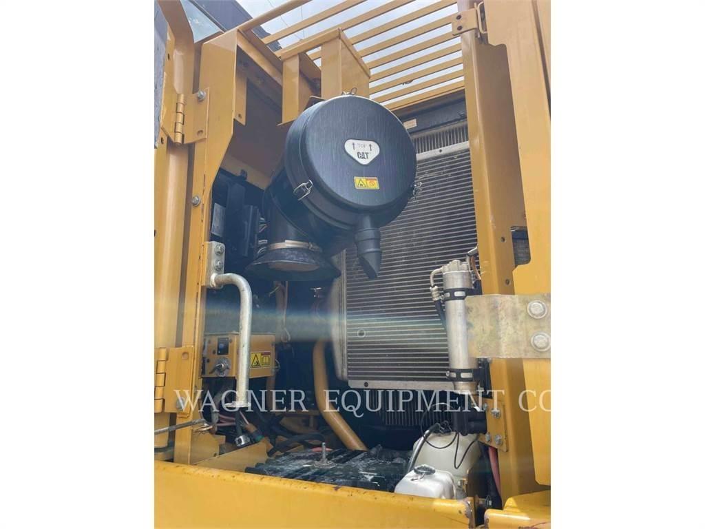 CAT 328D LCR Pelle sur chenilles