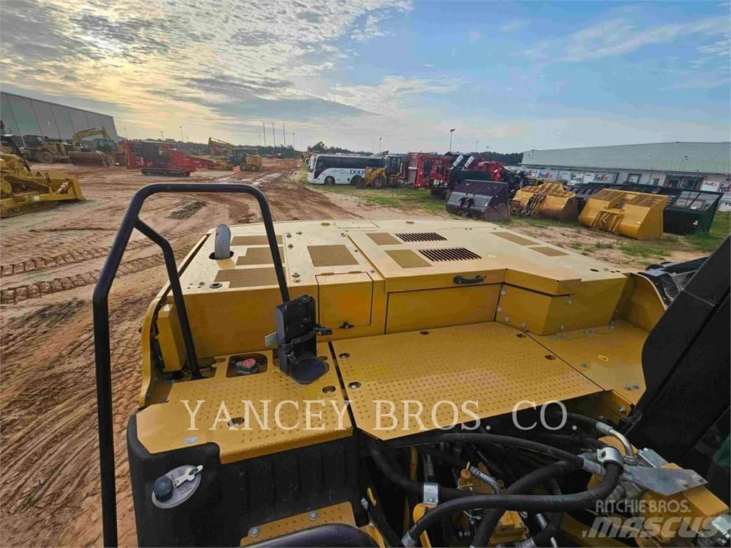 CAT 330 Pelle sur chenilles