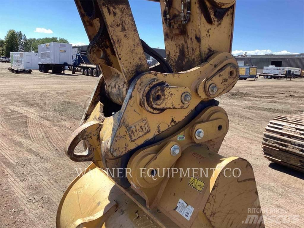 CAT 330 Pelle sur chenilles