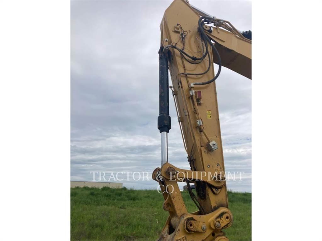 CAT 330 Pelle sur chenilles