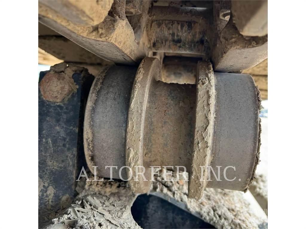 CAT 330-07 Pelle sur chenilles