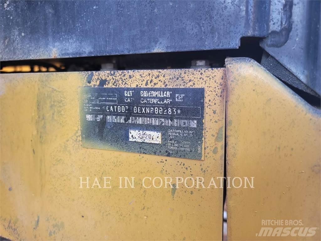 CAT 330-07 Pelle sur chenilles