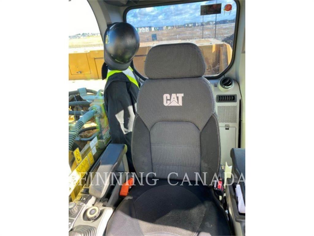 CAT 330-07 Pelle sur chenilles